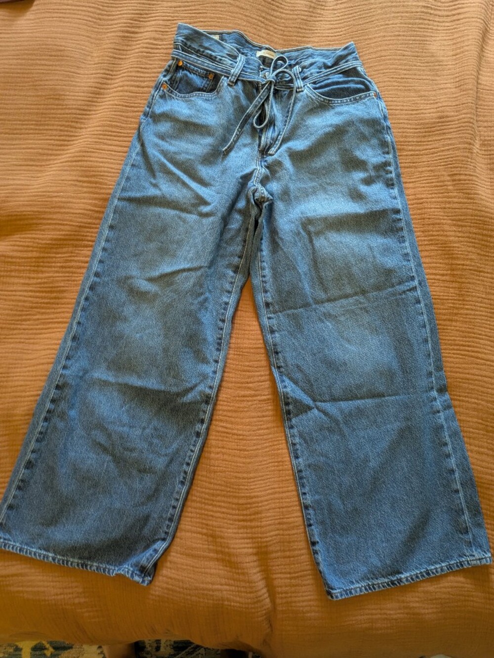 Levi's XL Straight Wide Leg Jeans